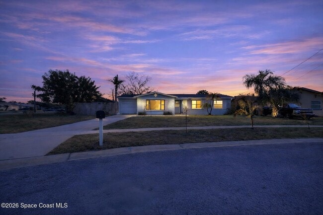 property at 1715 N Merrimac Dr