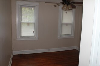 5857 Woodcrest Ave in Philadelphia, PA - Building Photo - Building Photo