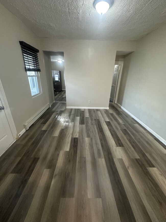 218 N 5th St, Unit 2 in Allentown, PA - Building Photo - Building Photo