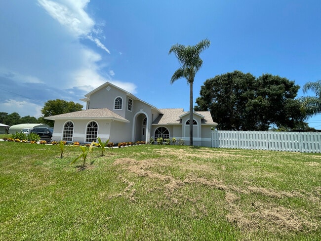 property at 116 Alhambra Ave