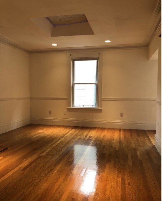 254 Newbury St in Boston, MA - Building Photo - Building Photo