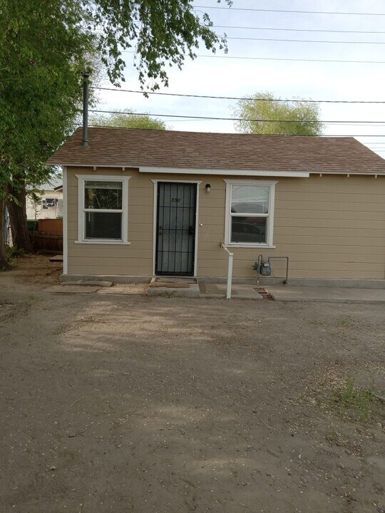 550 E Williams Ave in Fallon, NV - Foto de edificio