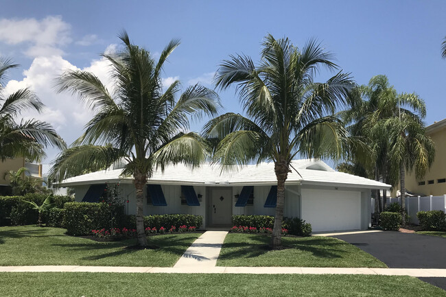 property at 787 NE 32nd St