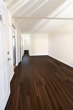 266 Throgs Neck Blvd in Bronx, NY - Building Photo - Building Photo