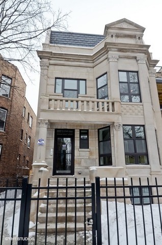 3749 N Sheffield Ave in Chicago, IL - Foto de edificio