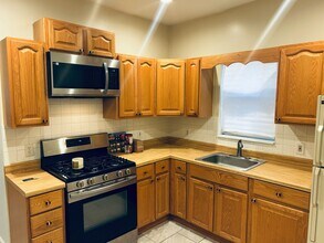 1 Shanley Ave, Unit 1 in Newark, NJ - Foto de edificio - Building Photo