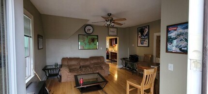 532 E Glover Ave in Milwaukee, WI - Building Photo - Building Photo