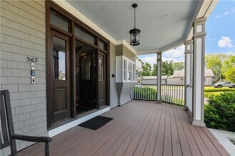 567 Bristol Ferry Rd in Portsmouth, RI - Building Photo - Building Photo