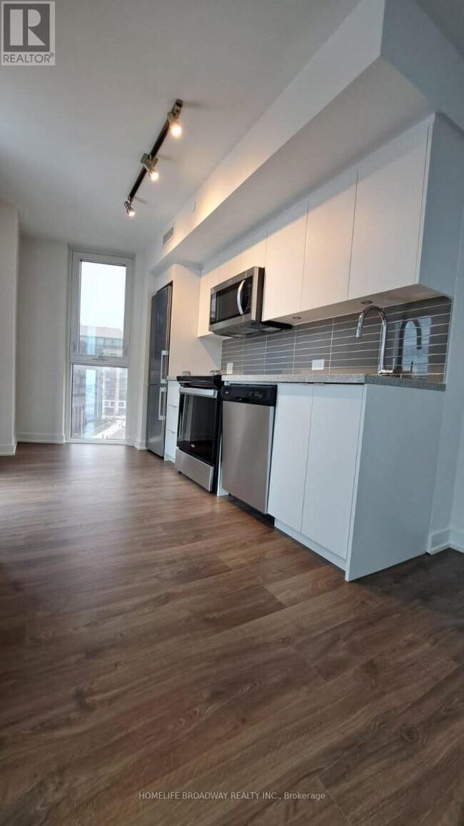 30 Tretti Wy in Toronto, ON - Building Photo - Building Photo