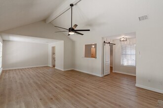 10 Rolling Mill Ln in Spring, TX - Building Photo - Building Photo