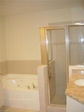 10201 Olivewood Way in Estero, FL - Building Photo - Building Photo