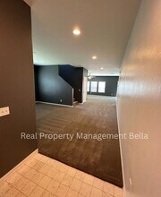 25493 Rocking Horse Ct in Menifee, CA - Building Photo - Building Photo