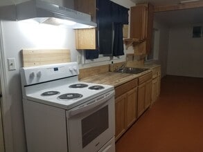 536 US-97 ALT in Chelan, WA - Building Photo - Building Photo