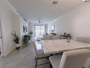 9839 Haze Dr in Venice, FL - Building Photo - Building Photo