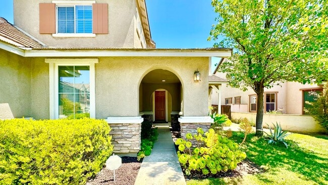 27536 Pinyon St in Murrieta, CA - Building Photo - Building Photo