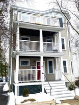 281 Belgrade Ave in Boston, MA - Building Photo