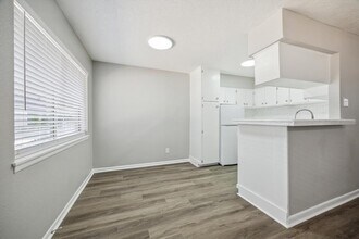 101 Avondale St in Houston, TX - Building Photo - Building Photo