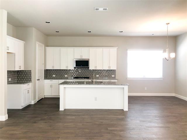 17644 Bottlebrush Dr in Dallas, TX - Building Photo - Building Photo