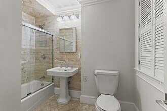 4 Powers Ct, Unit 2 in Boston, MA - Building Photo - Building Photo