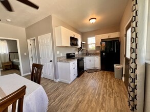 103 Moolu in Wailuku, HI - Building Photo - Building Photo