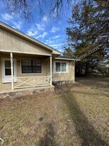 705 Winchester St in Flippin, AR - Building Photo