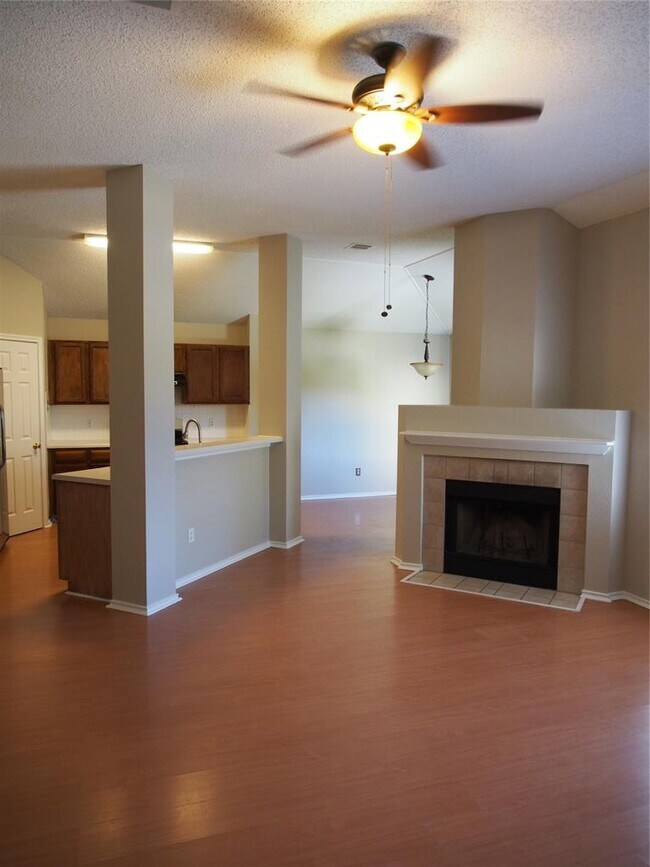 1702 Verbena Way in Round Rock, TX - Building Photo - Building Photo