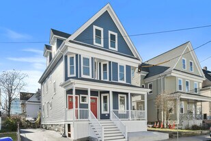 4 Benson St in Boston, MA - Building Photo