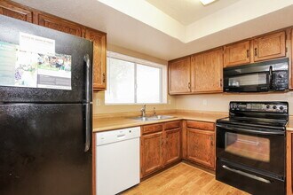8539 W Diana Ave in Peoria, AZ - Building Photo - Building Photo