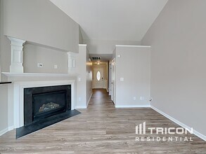 2904 Berry Creek Rd in Charlotte, NC - Building Photo - Building Photo
