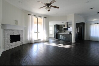 1405 Meadowlark Ln in Glenn Heights, TX - Building Photo - Building Photo
