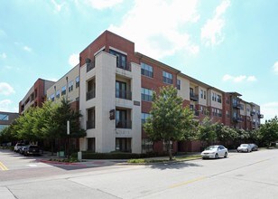 Cortland Galleria in Farmers Branch, TX - Foto de edificio - Building Photo