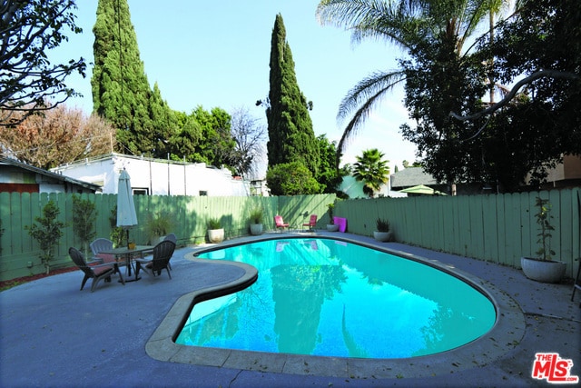 property at 1246 N Genesee Ave