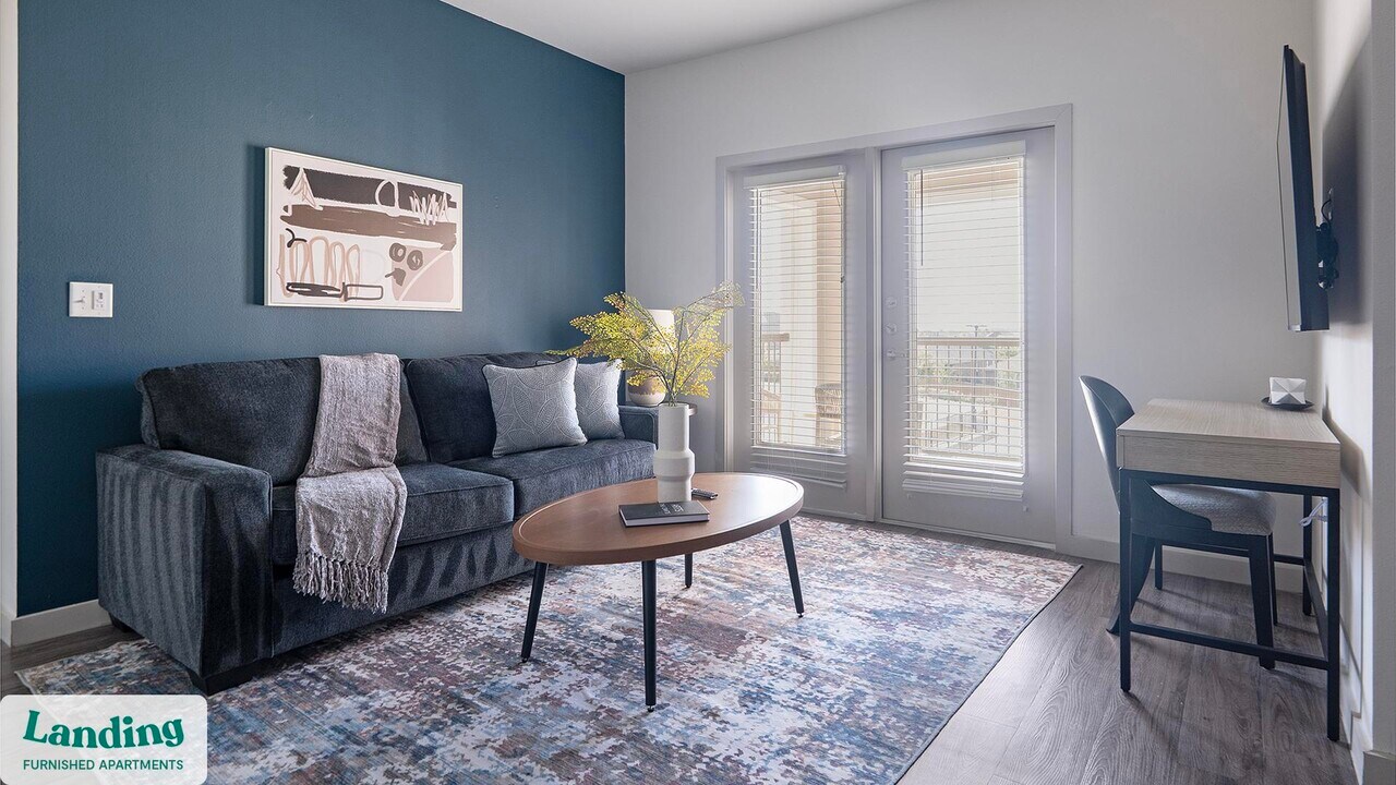 2825 Main St in Buda, TX - Foto de edificio