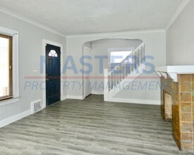 1912 Joffre Ave in Toledo, OH - Building Photo - Building Photo