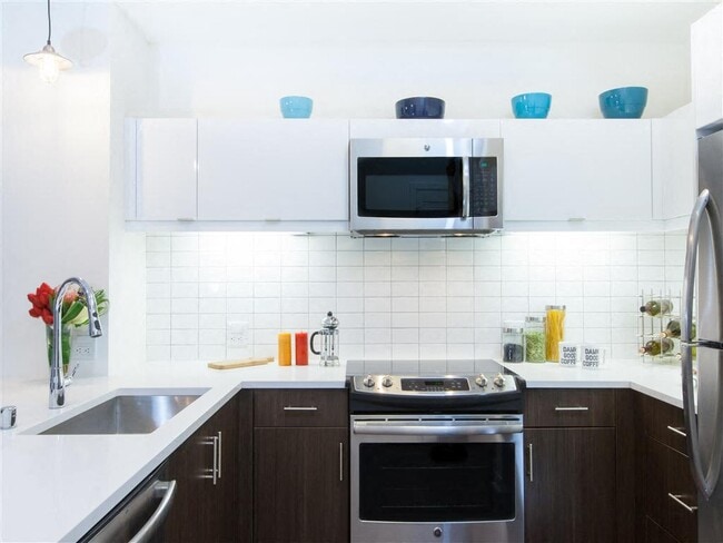 Venn on Market in San Francisco, CA - Building Photo - Building Photo