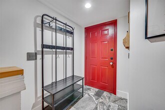 2021 SE 10th Ave in Fort Lauderdale, FL - Building Photo - Building Photo