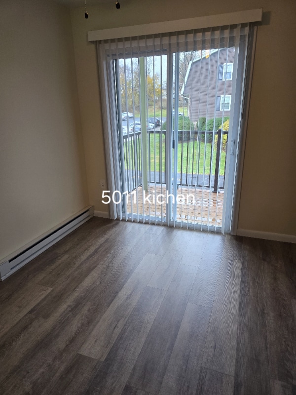 5011 Trent Rd in Harrisburg, PA - Foto de edificio - Building Photo