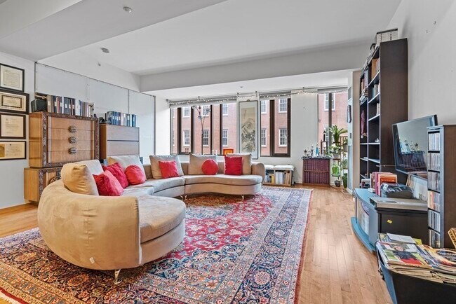 1313 Washington St in Boston, MA - Building Photo - Building Photo