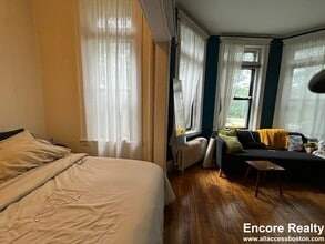 902 Huntington Ave, Unit #376- 1 in Boston, MA - Building Photo - Building Photo