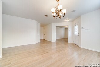 1754 Stargazer Pass in San Antonio, TX - Building Photo - Building Photo