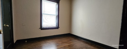 6646 S Bishop St in Chicago, IL - Foto de edificio - Building Photo