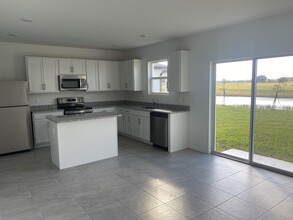 5149 Armina Pl in Fort Pierce, FL - Building Photo - Building Photo