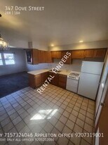347 Dove St in Oshkosh, WI - Building Photo