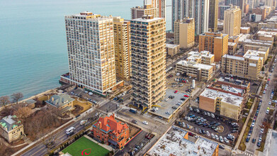 The Duplex Tower in Chicago, IL - Building Photo - Primary Photo