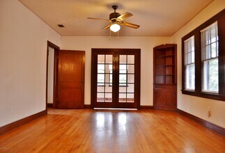 2557 Dellwood Ave in Jacksonville, FL - Building Photo - Building Photo