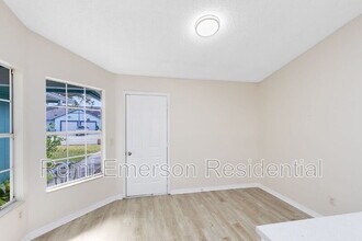 7951 Merrimac Cove Dr in Orlando, FL - Building Photo - Building Photo