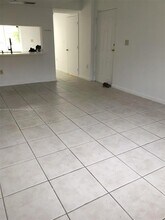 14931 SW 82nd Terrace in Miami, FL - Foto de edificio - Building Photo