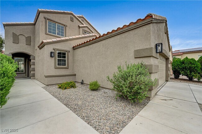 9475 McCombs St in Las Vegas, NV - Building Photo - Building Photo