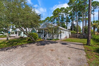 55 Sunrise Cir in Santa Rosa Beach, FL - Building Photo - Building Photo