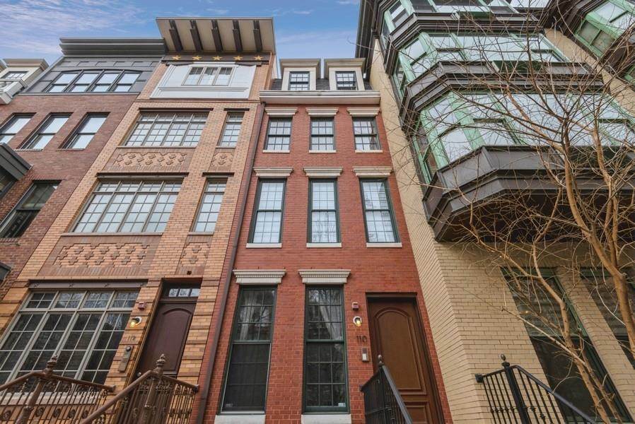 110 Liberty View Dr. in Jersey City, NJ - Building Photo